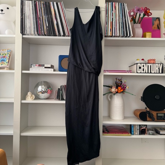 HELMUT LANG Black Earth Goddess Gown - Picture 9 of 12